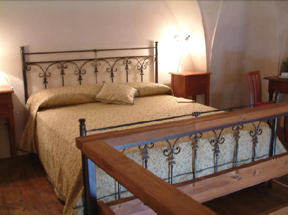 Mini Hotel Peperoncino Palace 2 Racale Bagian luar foto